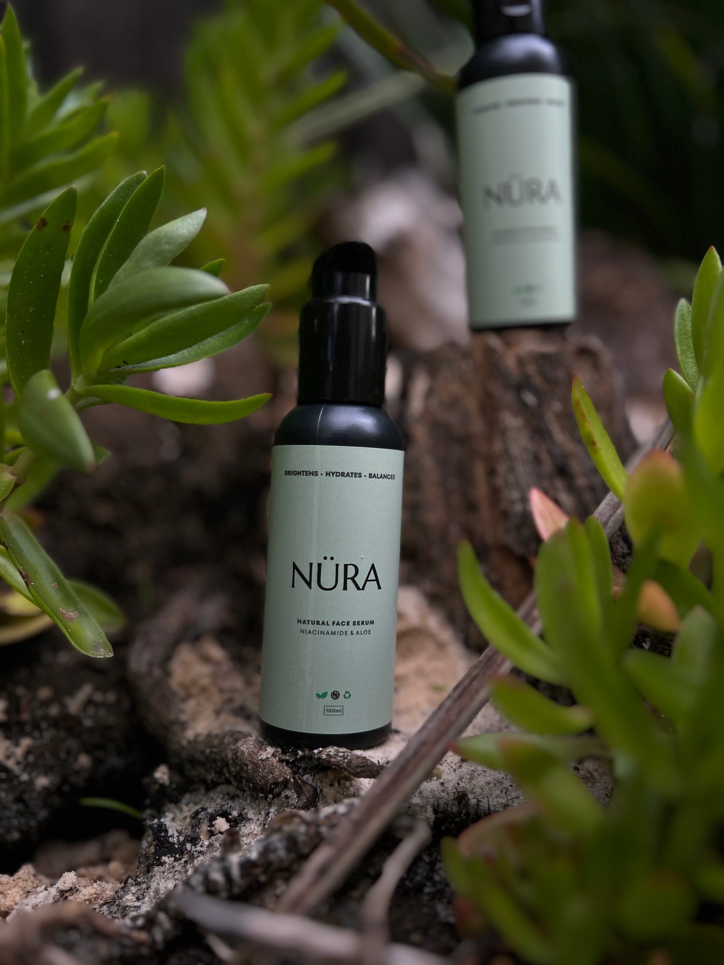 Nüra Natural Glow Face Serum - Niacinamide & Aloe (100ml)